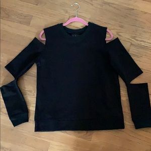 Noli cold shoulder and elbow sweatshirt